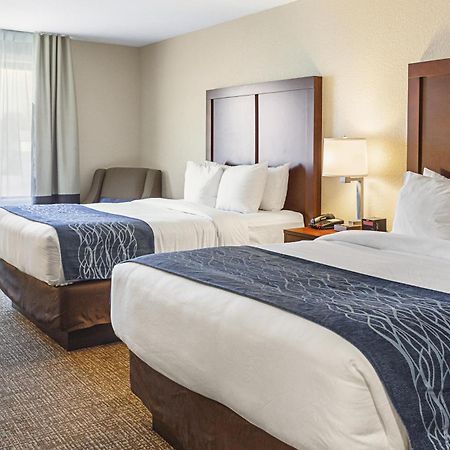 Comfort Inn & Suites Niagara Falls Blvd Usa Room photo