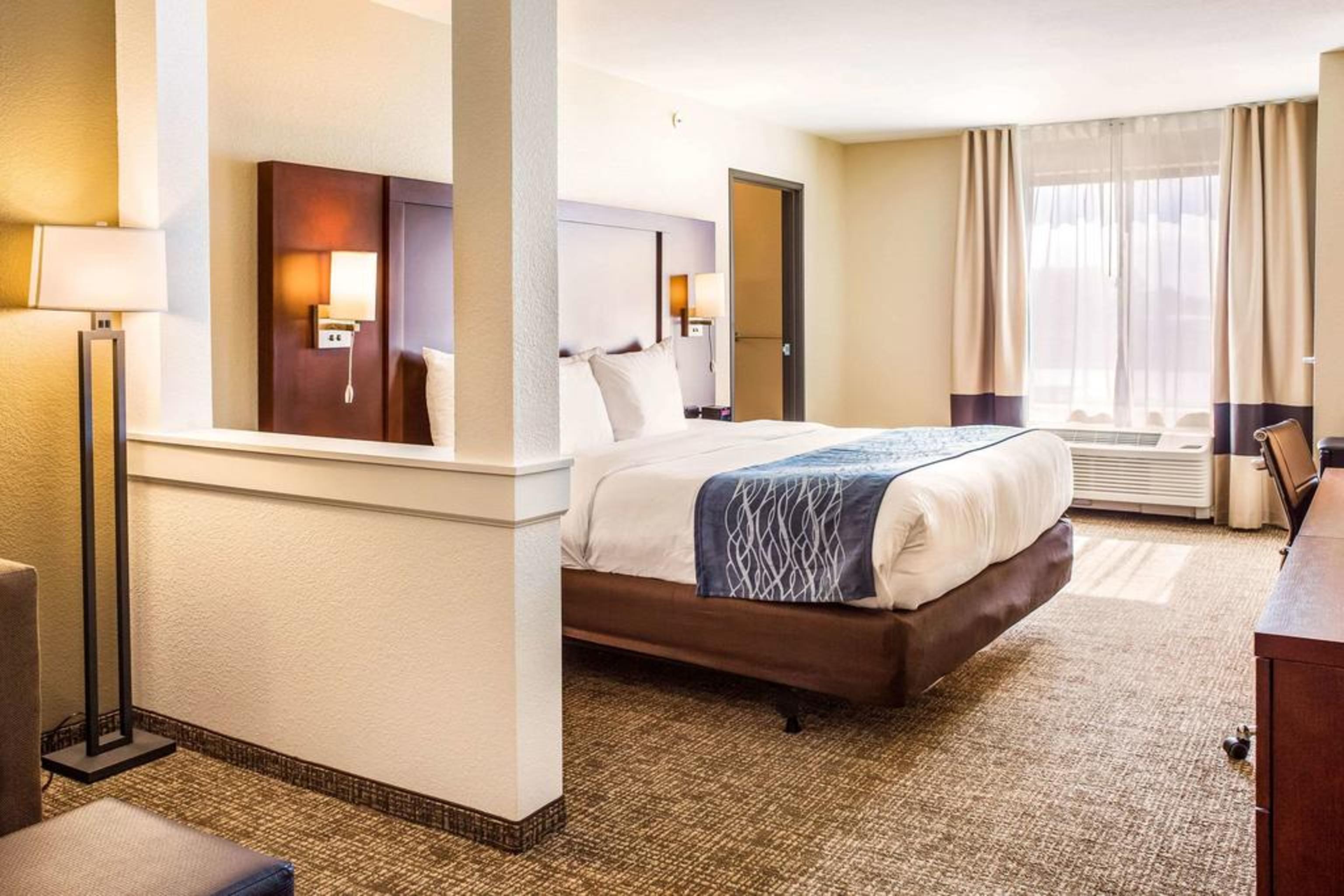 Comfort Inn & Suites Niagara Falls Blvd Usa Exterior photo