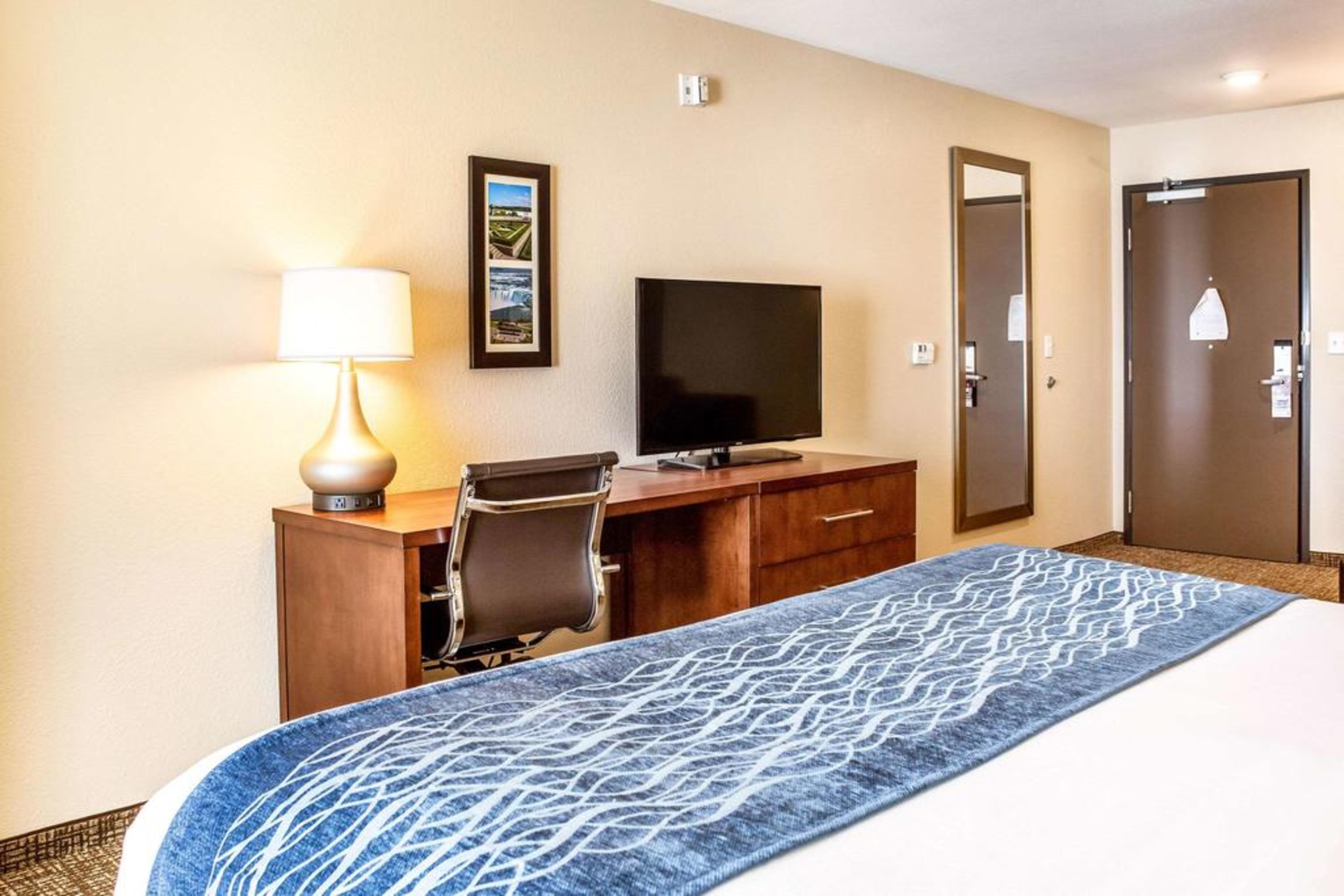 Comfort Inn & Suites Niagara Falls Blvd Usa Exterior photo