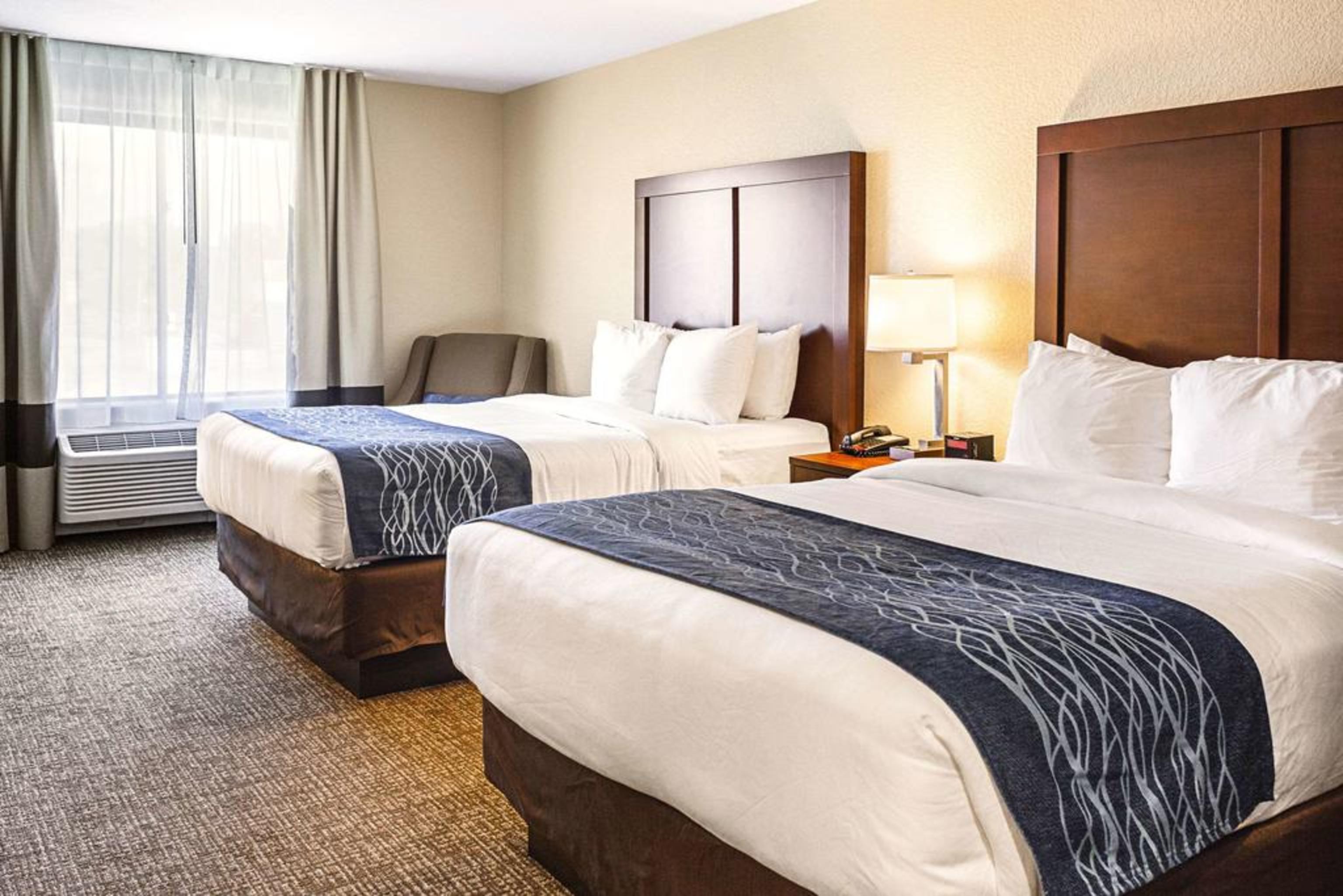 Comfort Inn & Suites Niagara Falls Blvd Usa Exterior photo