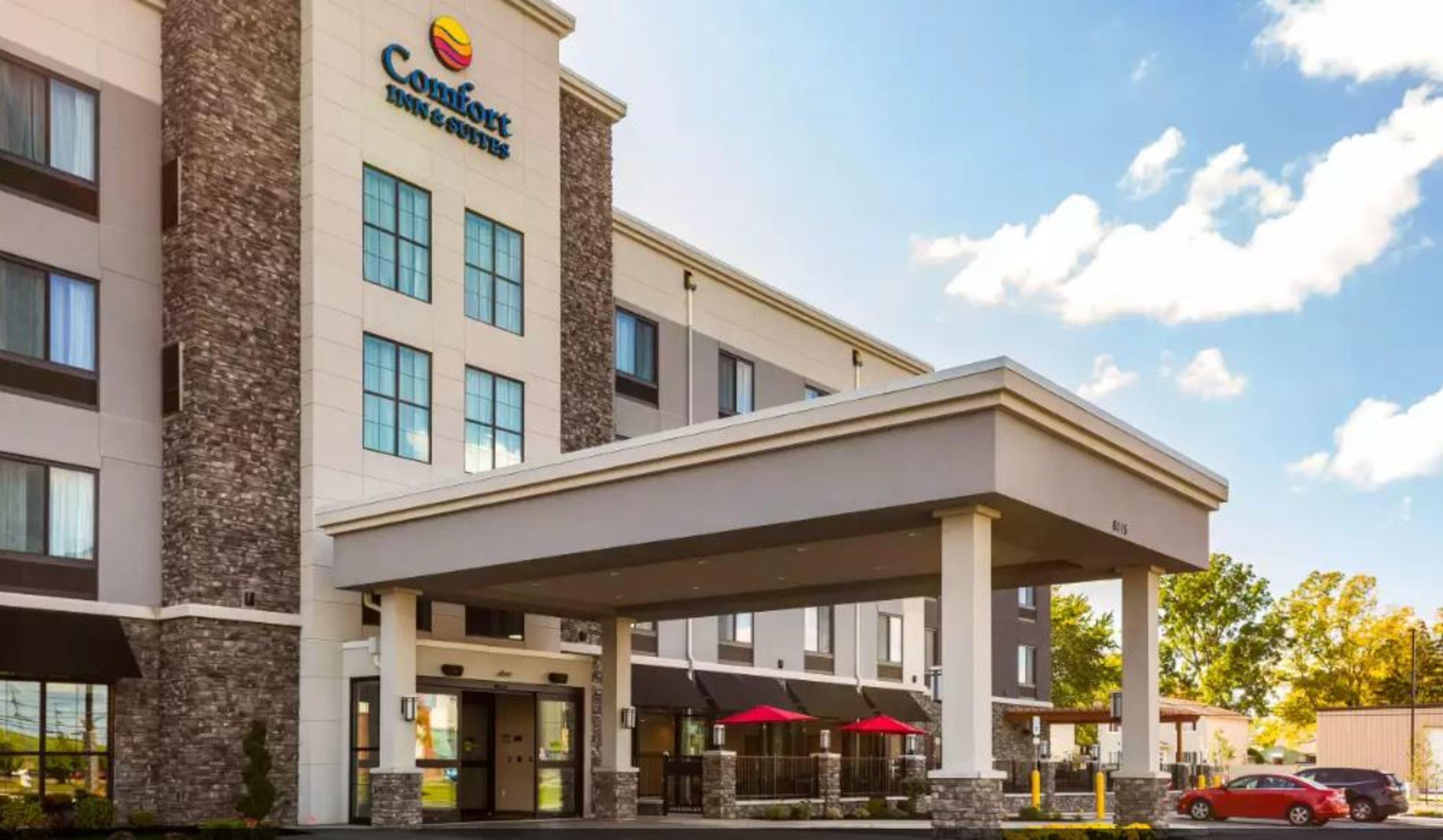 Comfort Inn & Suites Niagara Falls Blvd Usa Exterior photo