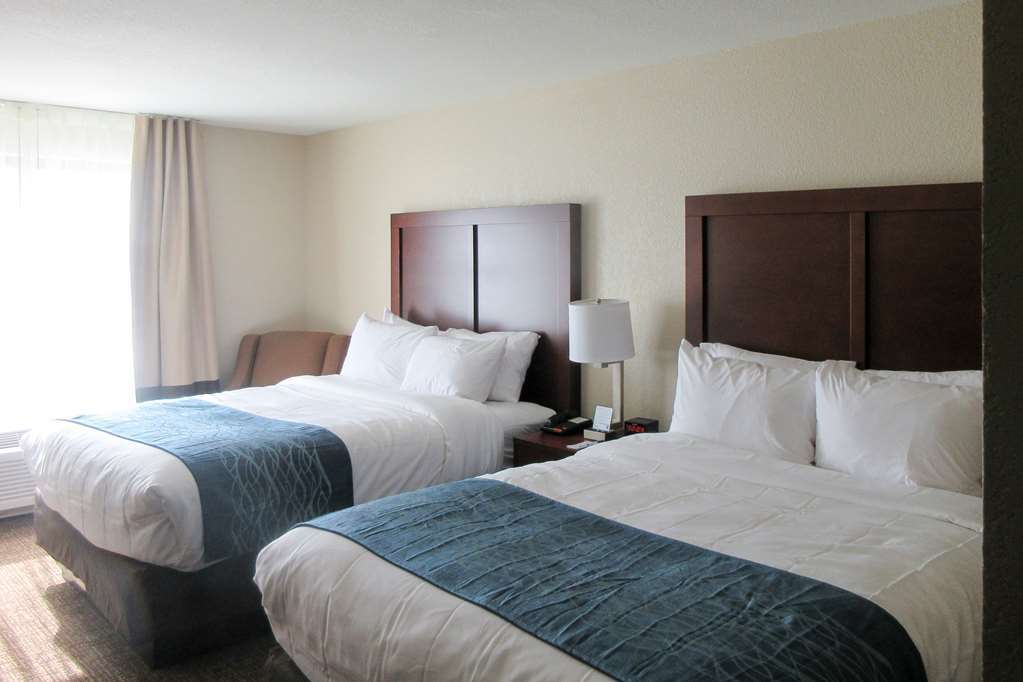 Comfort Inn & Suites Niagara Falls Blvd Usa Room photo